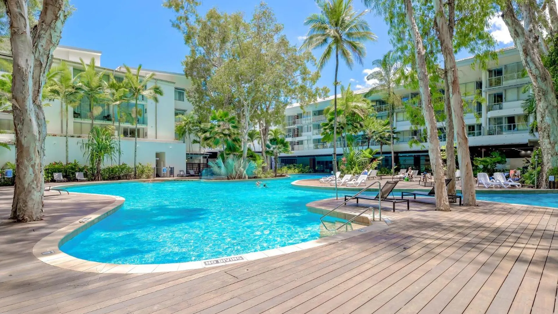 Belle Escapes Drift Beachfront Resort Suite 1305 パーム・コーブ